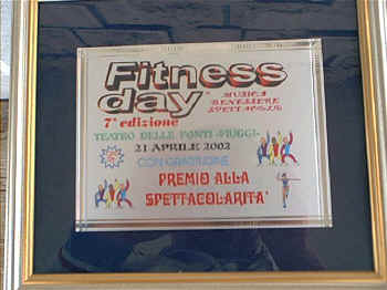Il premio consegnato al Fitness Club